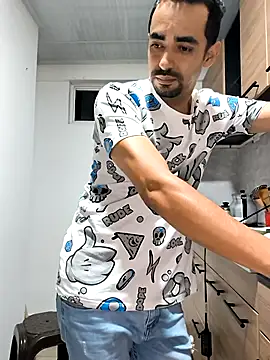 stivenlujan69 live sex cam