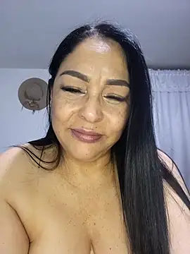 Gina_Myers live sex cam
