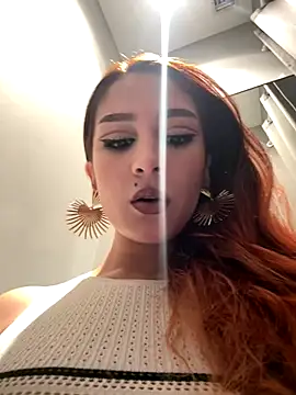 Mon_Cherry live sex cam