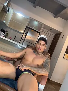 Dominiofit live sex cam