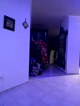 Izy_cute_ live sex cam