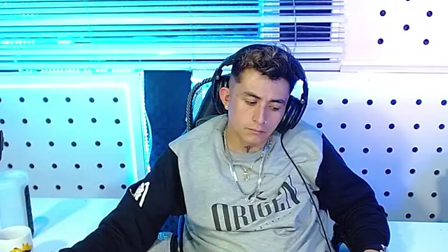 Darko0717 live sex cam