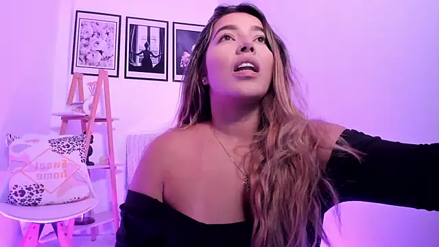 sofihill01 live sex cam