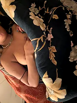 sexy-sukriti live sex cam