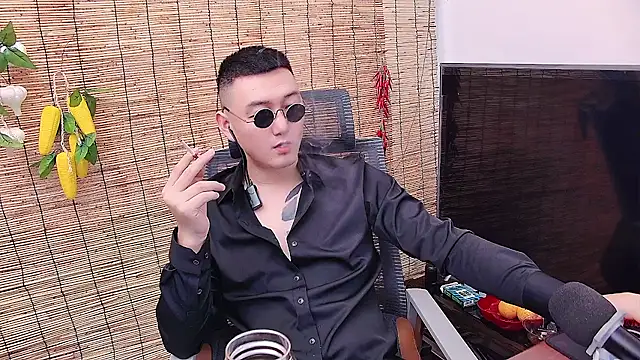 dongdong58 live sex cam