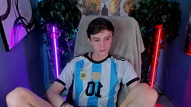 John_Weasley live sex cam