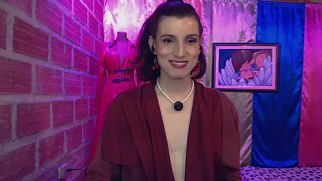 Moira-Hot live sex cam