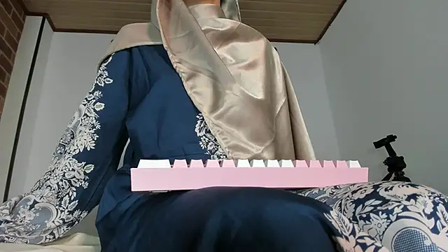 adila_anich live sex cam