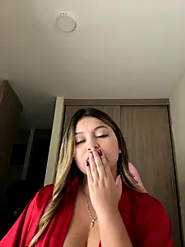 lunablossom_ live sex cam