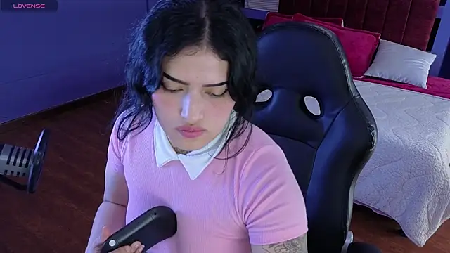 sari_belle live sex cam