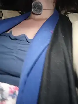 Lucy_colee live sex cam