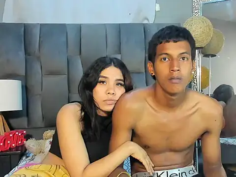 AronAndSacha live sex cam