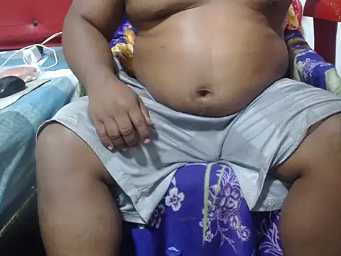 PONSE_LATINO live sex cam