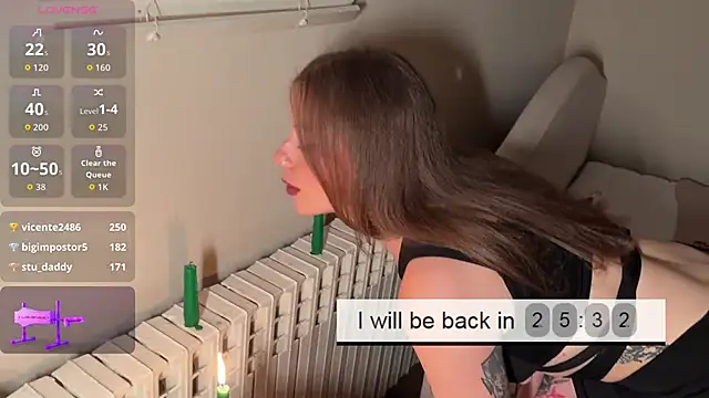 Naomi_Urban live sex cam