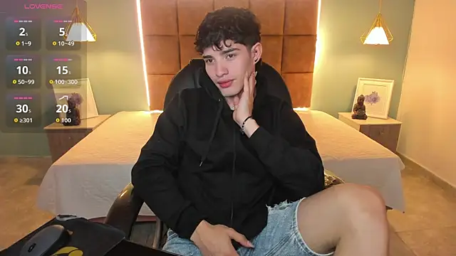 AlejooTwink live sex cam