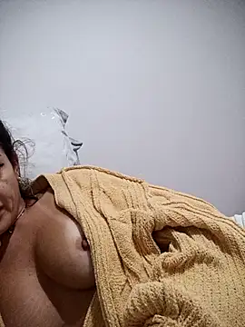 DESIRIE0609 live sex cam