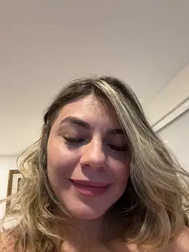 alicee16 live sex cam