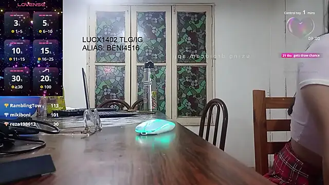 lucixxx14 live sex cam