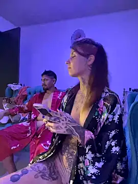 Izy_cute_ live sex cam