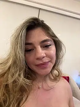 alicee16 live sex cam
