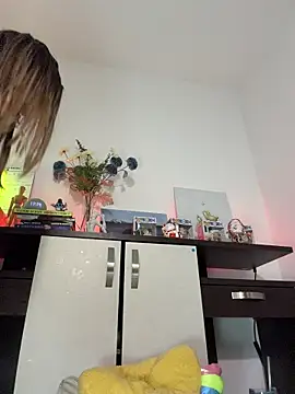 Your_Honeey live sex cam