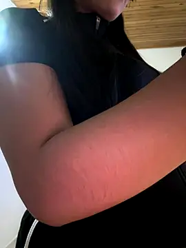 Kitty_yukimura live sex cam