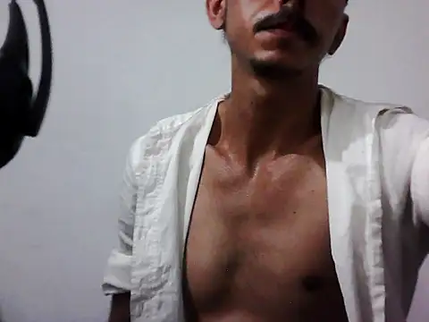 MagrinhoSaradoo live sex cam