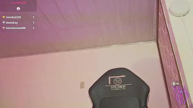 Laylafoxy_tay live sex cam