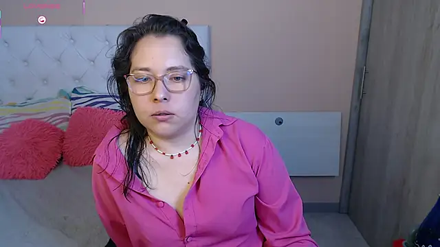 May_Carlier live sex cam