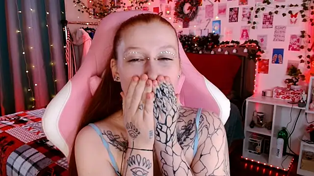 Ayla_Hicks live sex cam