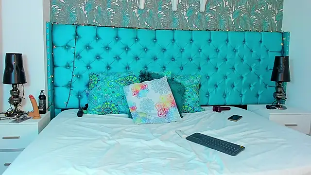 PariisRoa live sex cam