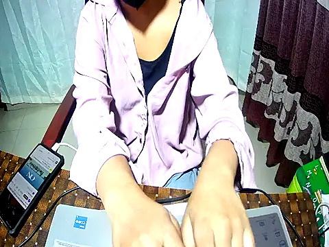 jesi-32 live sex cam