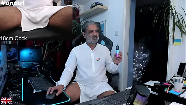 OnlineBossUK live sex cam