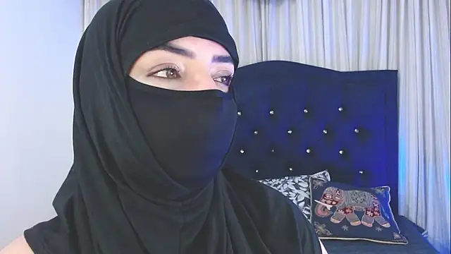 Uzra_hayed live sex cam