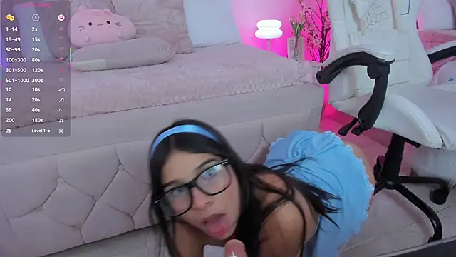 kim_dreams18 live sex cam