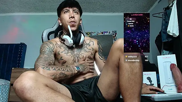 Nickhot0609 live sex cam