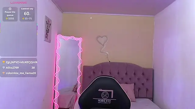 Chiara_tay live sex cam