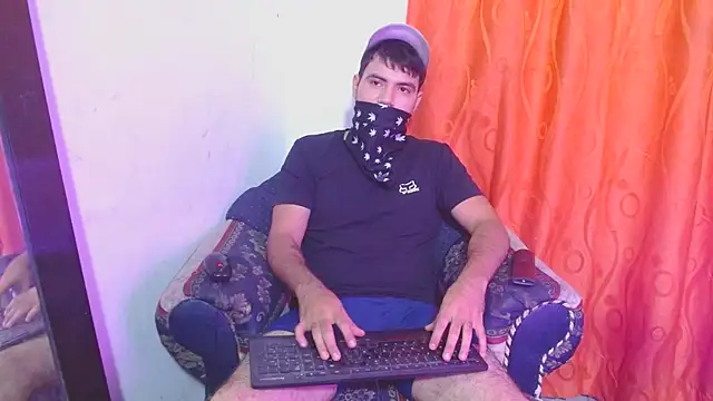 Antoni7_0 live sex cam