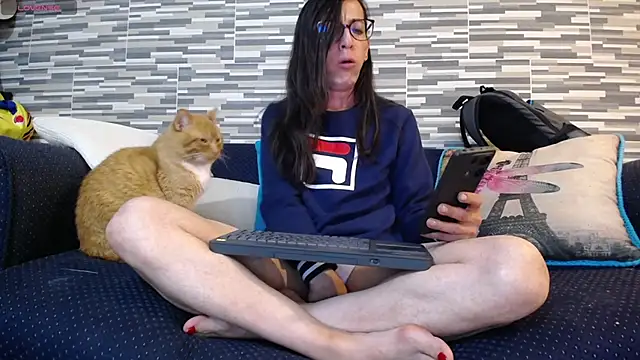 VioletaGomez_Co live sex cam