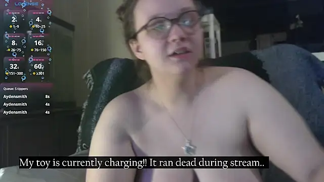 TurtleLady420 live sex cam