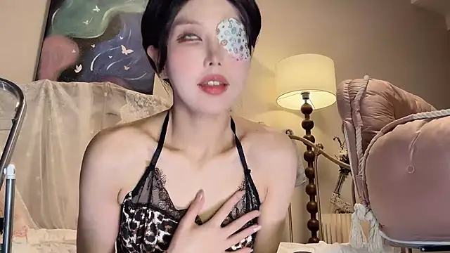 kiraa-0051 live sex cam