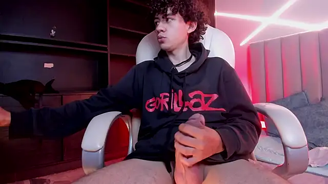 Helios_Obscuro live sex cam