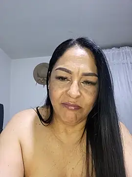 Gina_Myers live sex cam