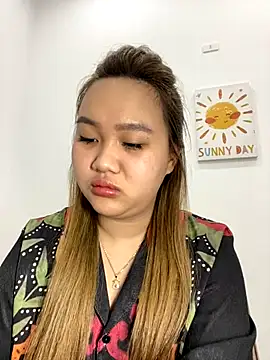 Almira6868 live sex cam