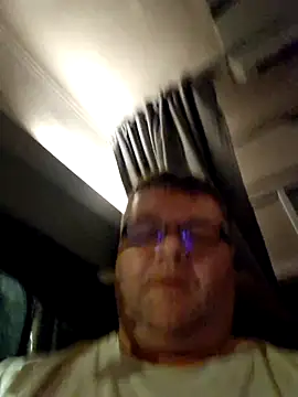 Tataurs live sex cam