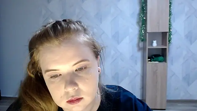 Melina_Hot09 live sex cam