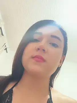 mia_cooper_24 live sex cam