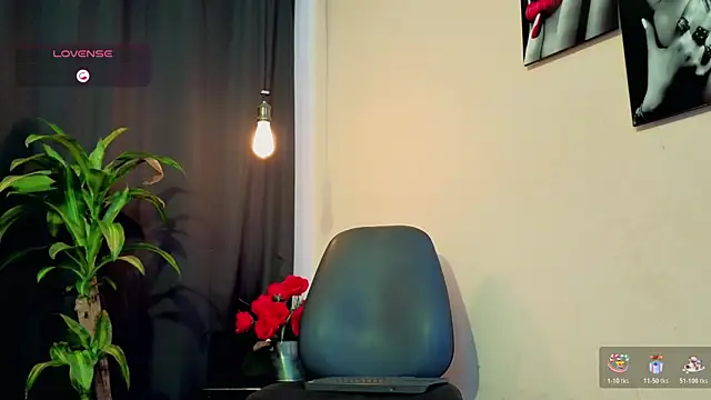 Flor_Gil live sex cam