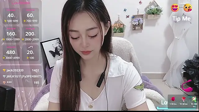 Abb-qiaoyi live sex cam