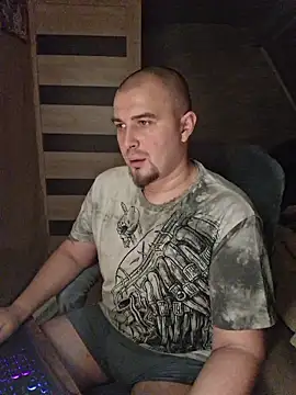 Foxyshaved live sex cam